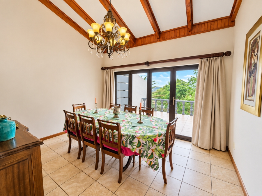 4 Bedroom Property for Sale in Heuwelsig Free State